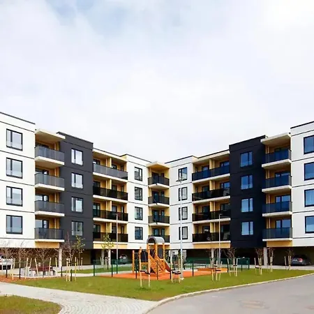 Quiet Place Next To Pirita, Lauluvaeljak, Kadriorg *